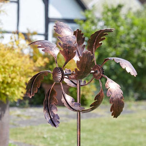 Oak Leaf Metal Wind Spinner