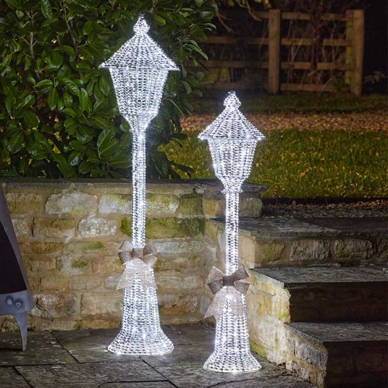 GlitterTwist Silver Lamp Post