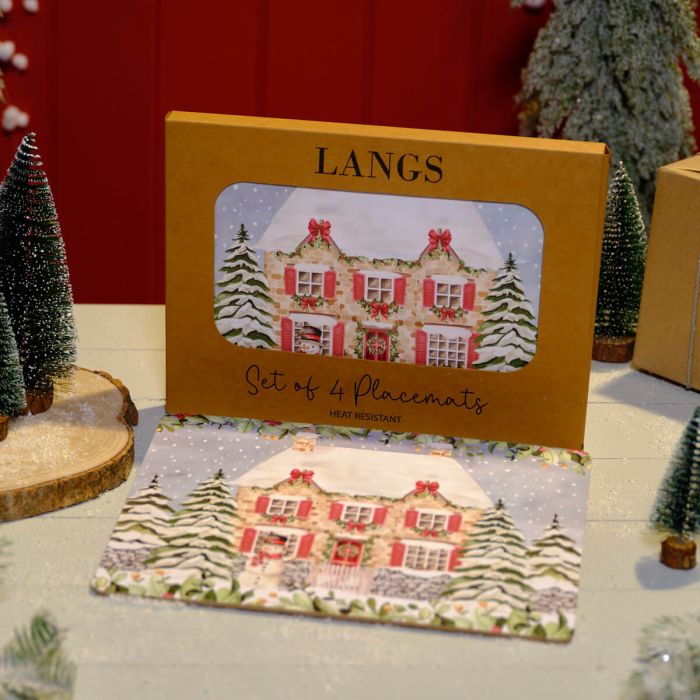 CHRISTMAS COTTAGE SCENE HEAT RESISTANT PLACEMATS