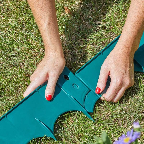 Flex Plastic Green Lawn Edge